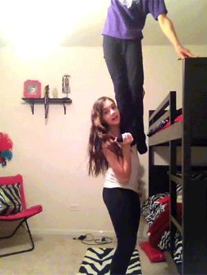 看样子真的拔不出来了，赶紧求助吧，晚了来不及了