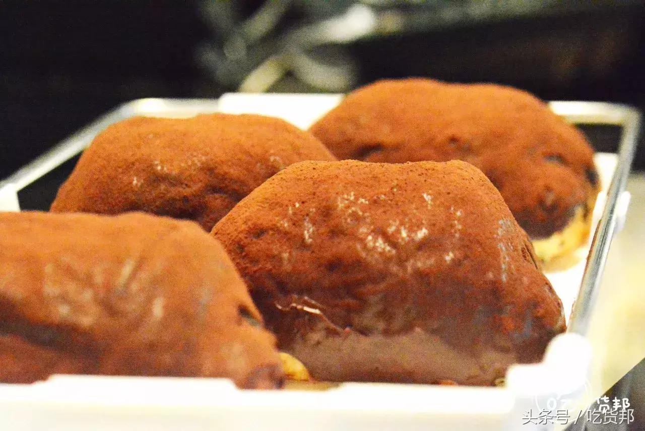 脏脏包网红食物测评,网红脏脏包里面没有爆浆