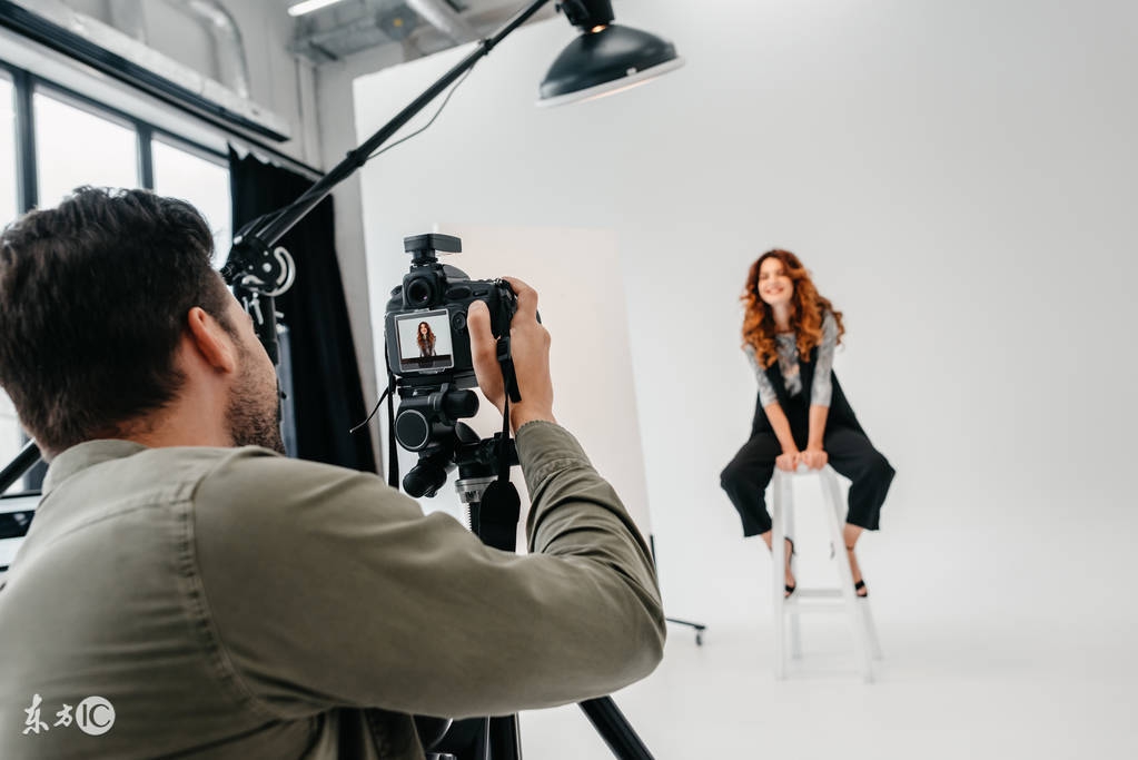 摄影师拍照片怎么挣钱,专业摄影师如何拍摄图片