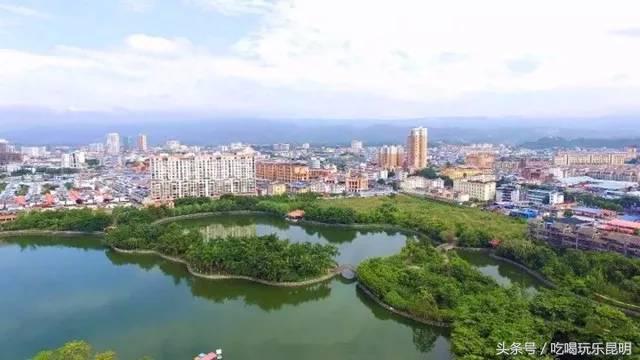 这两天德宏拽伤了，和全世界对话都是：我20度！