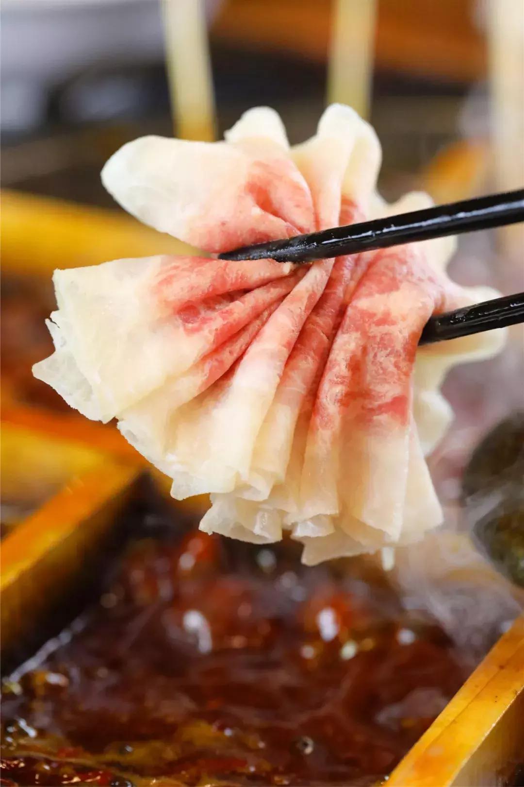 火锅店老板公开道歉事件,黑心的火锅店老板