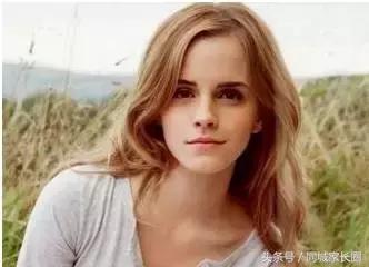 小朋友名字叫翠花,孩子起名中间是英字