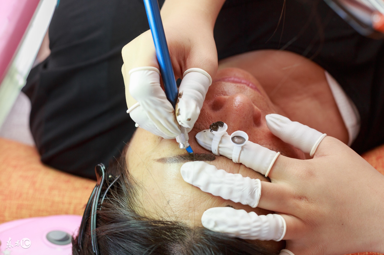 纹眉毛要注意哪些坑,男人纹眉毛到底好不好