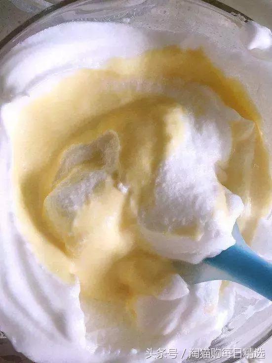 好看又好吃又简单的华夫饼做法,华夫饼加点料香酥软糯又美味