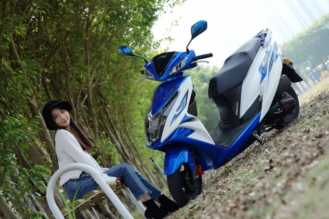 测评各款踏板摩托车,评测踏板