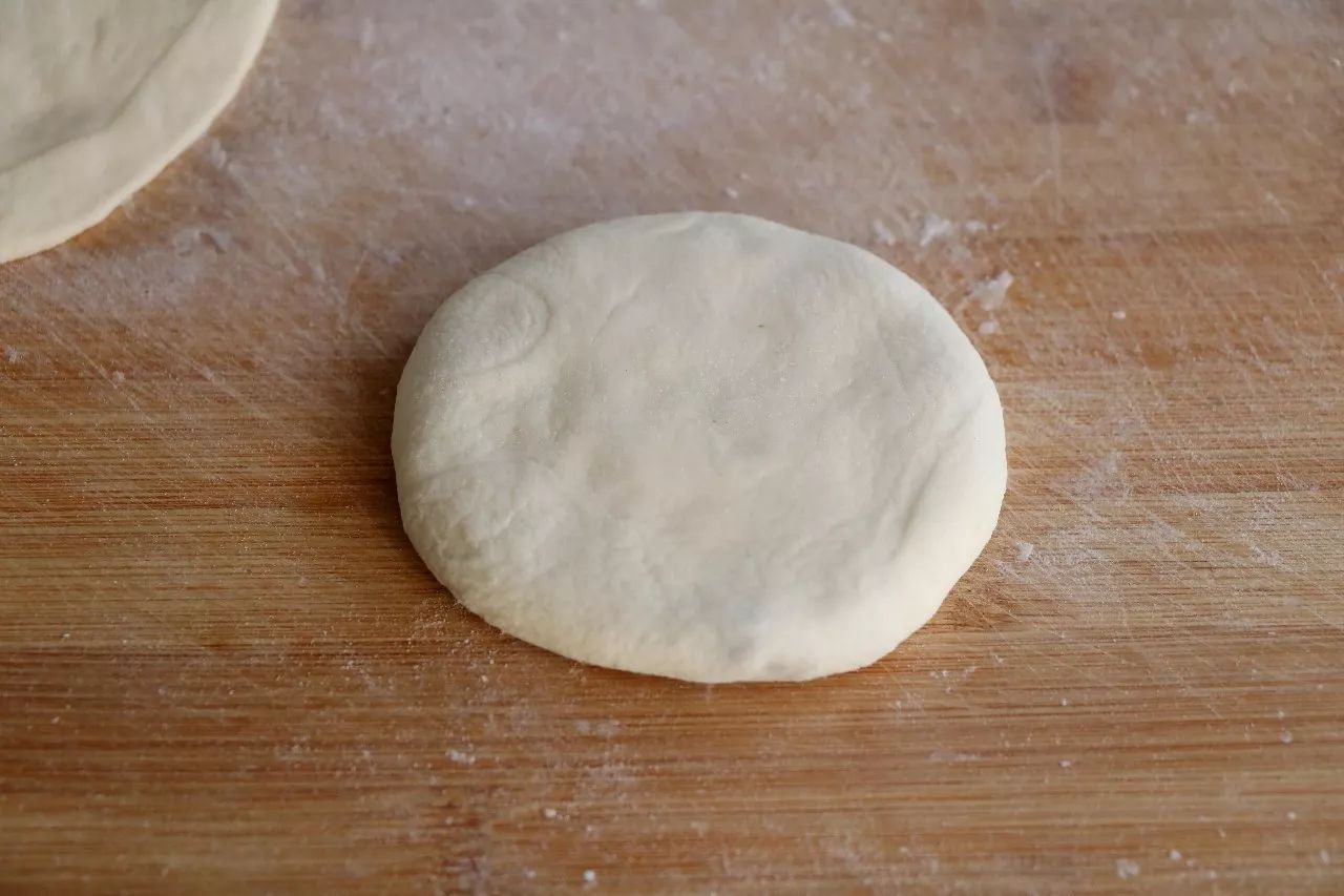 用包饺子剩的面做面食,包饺子剩的皮怎么处理