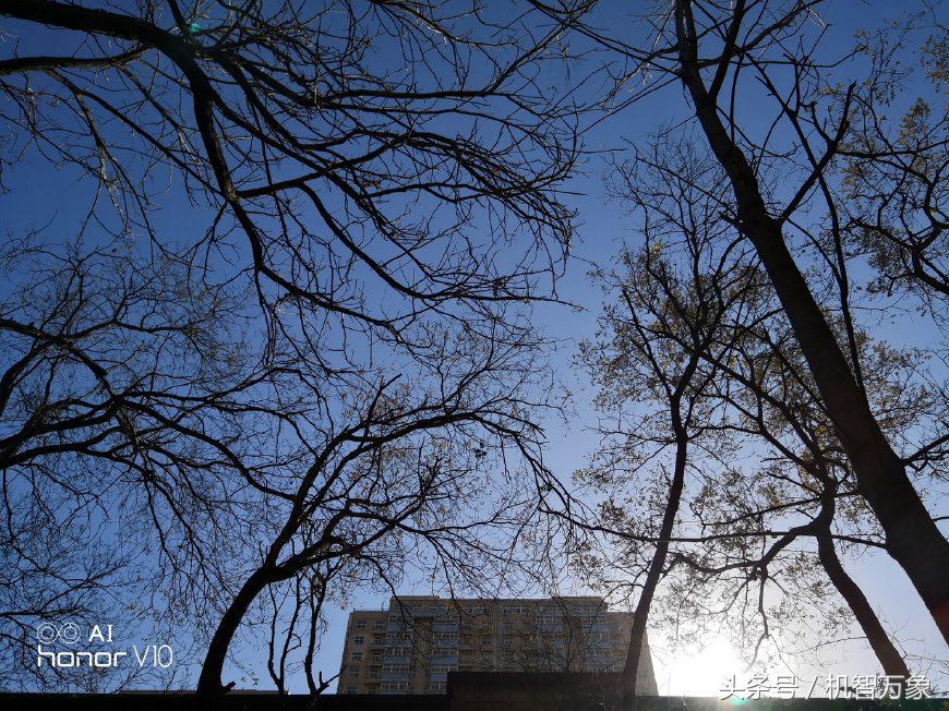 荣耀v10高清内部结构图,荣耀v10开箱的配置