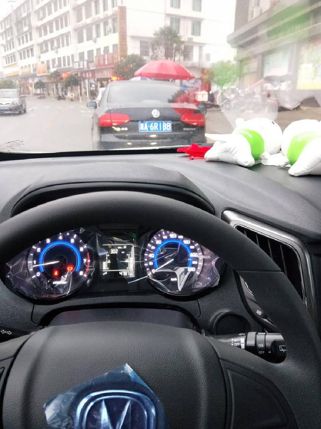 最终还是放弃了合资品牌,入手了这台国产品牌的领导者