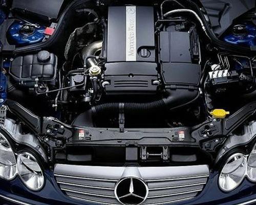 五菱宏光水箱加水还是加防冻液,长安逸动水箱加防冻液还是加水