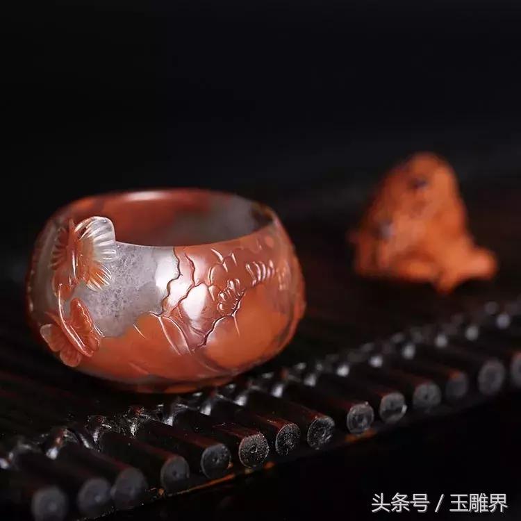 玛瑙雕刻图片大全,天然玛瑙百元以下的雕刻挂件