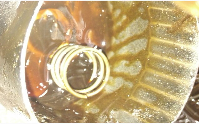 柴油发动机喷油嘴没电怎么回事,柴油发动机喷油器故障怎么判断