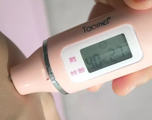 ysl气垫摇滚测评,珂莱欧和ysl气垫对比