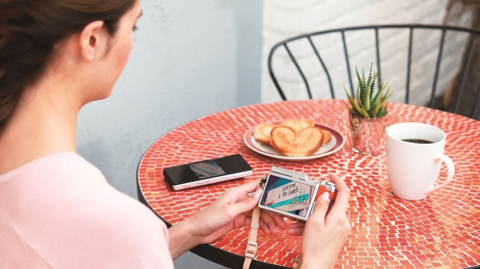 每秒8万帧相机,每秒4.5张连拍能拍跳跃吗