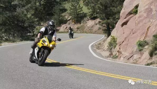 摩托车刹车失控,当汽车刹车失控了怎么办