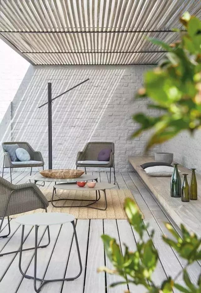 顶层复式可以安装电梯吗,顶层复式带露台值得买吗