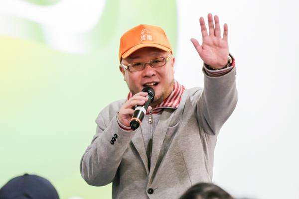 众筹救米兰是*局骗**!钱宝网张小雷自首,可怜球迷钱都打水漂