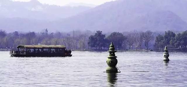 我叫杭州,这是我最新的简历,请多关照~