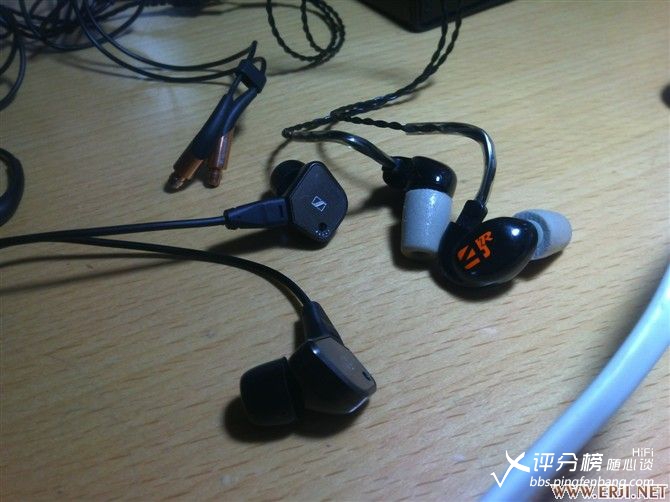 东走西顾--铁面骑士IE80，当家旗舰W4R，旧日王榭X10