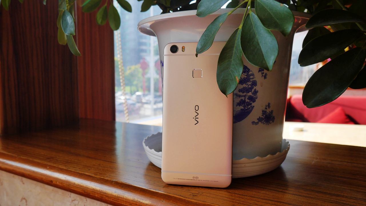 vivoxplay5深度评价,vivoxplay5的性能与其他手机相比