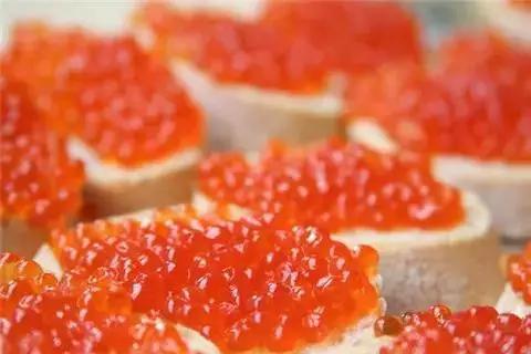 你有没有送给过母亲礼物,你有多久没给母亲送过礼物了