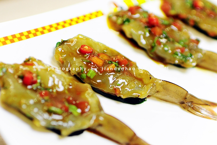 抚顺最好的麻辣拌串,抚顺风靡特色小吃麻辣拌