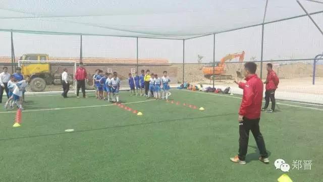 青少年足球成长公益计划,公益事业有你同行