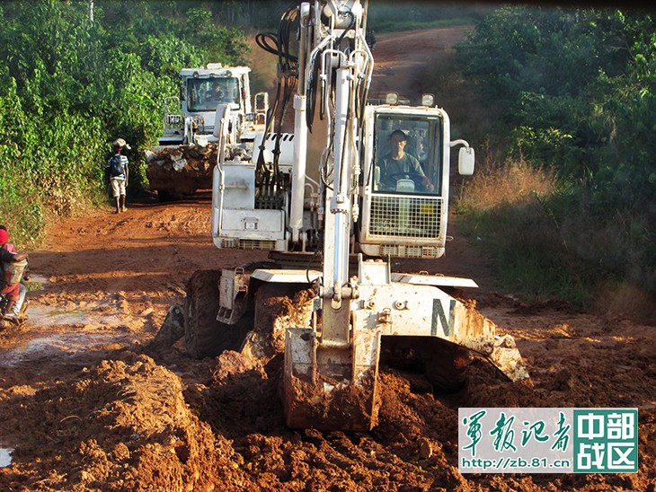 真实的第十批维和工兵,中国第四批赴利比里亚维和工兵