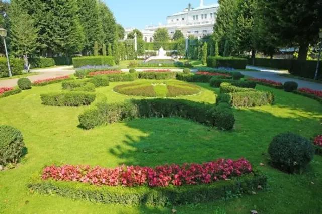 历史上真实茜茜公主和奥地利国王,奥地利的历史茜茜公主