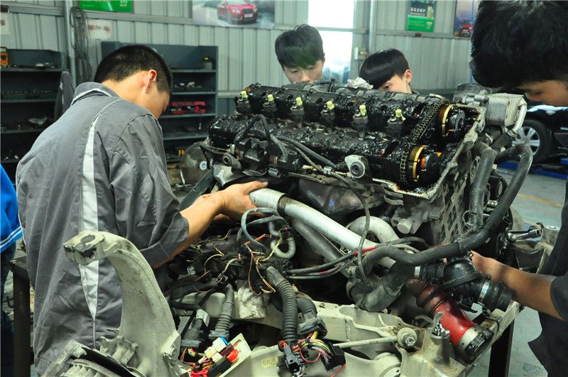 宝马7系突然不供油,宝马7系不安全