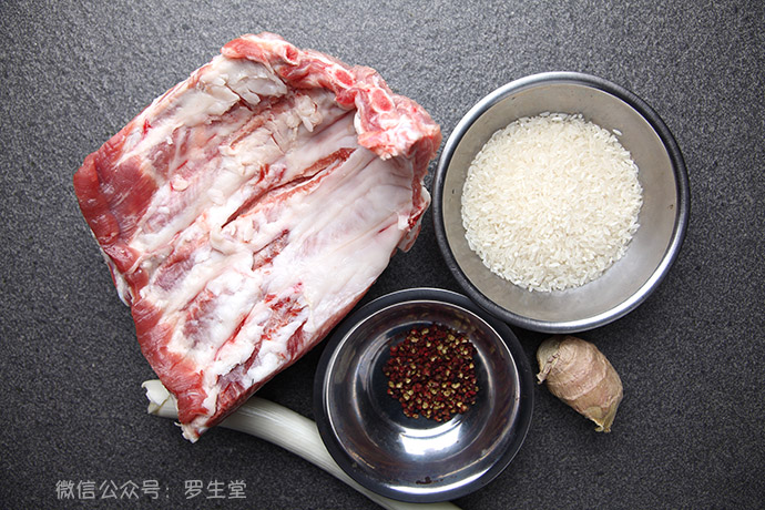 粉蒸排骨怎么做才会干,粉蒸排骨怎么做软烂不柴