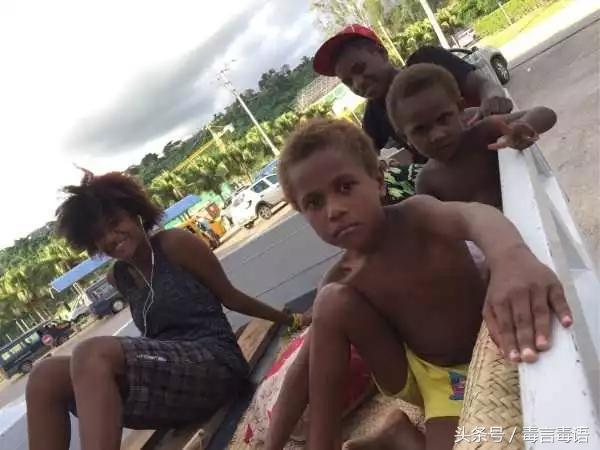 咔哇潮料会上瘾吗,网红饮料臭水