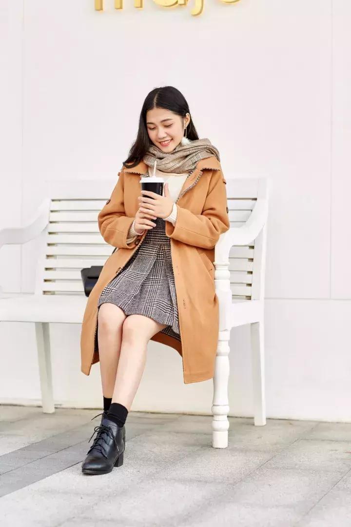 这么多款围巾系法总有一款适合你,超减龄围巾系法简单三步看完就会