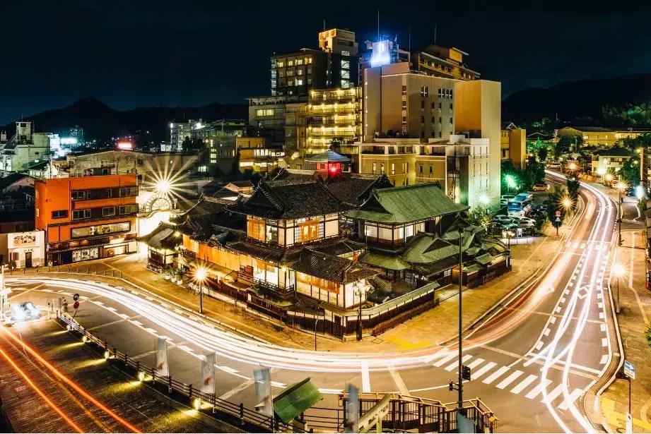 鍥涘浗宀涚箒浣撳瓧,鍥涘浗宀涙湁鍝簺浼犺