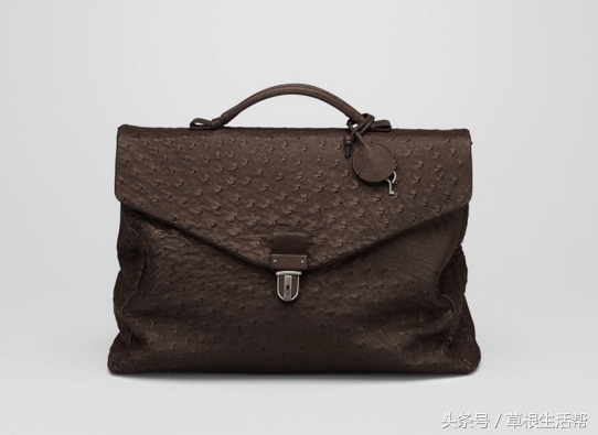 养殖“大笨鸟”，敲开致富门，80后回老家创业成为新一代农场主