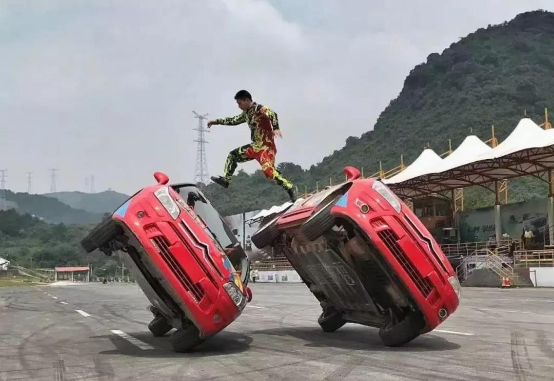 每逢佳节喜事多,每逢佳节喜事倍增