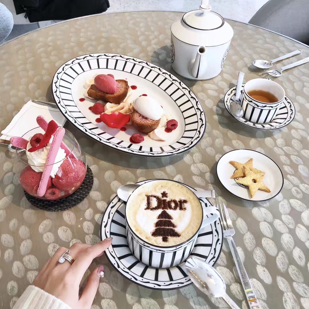 自由行比跟团游贵多少,旅游想跟团用哪个软件