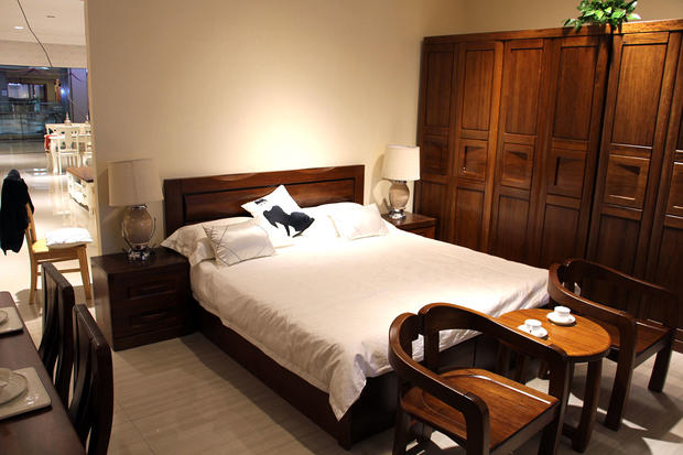 京华家具黄金胡桃木卧室四件套促销16300元