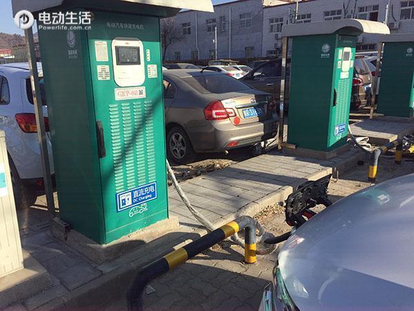 军都山滑雪场附近,军都山滑雪场不滑雪门票多少钱