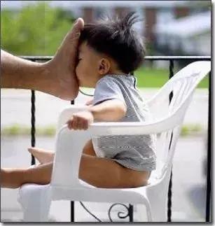 猪队友带娃教学视频,猪队友带娃危险视频