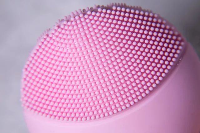 求求你别再这样洗脸啦!