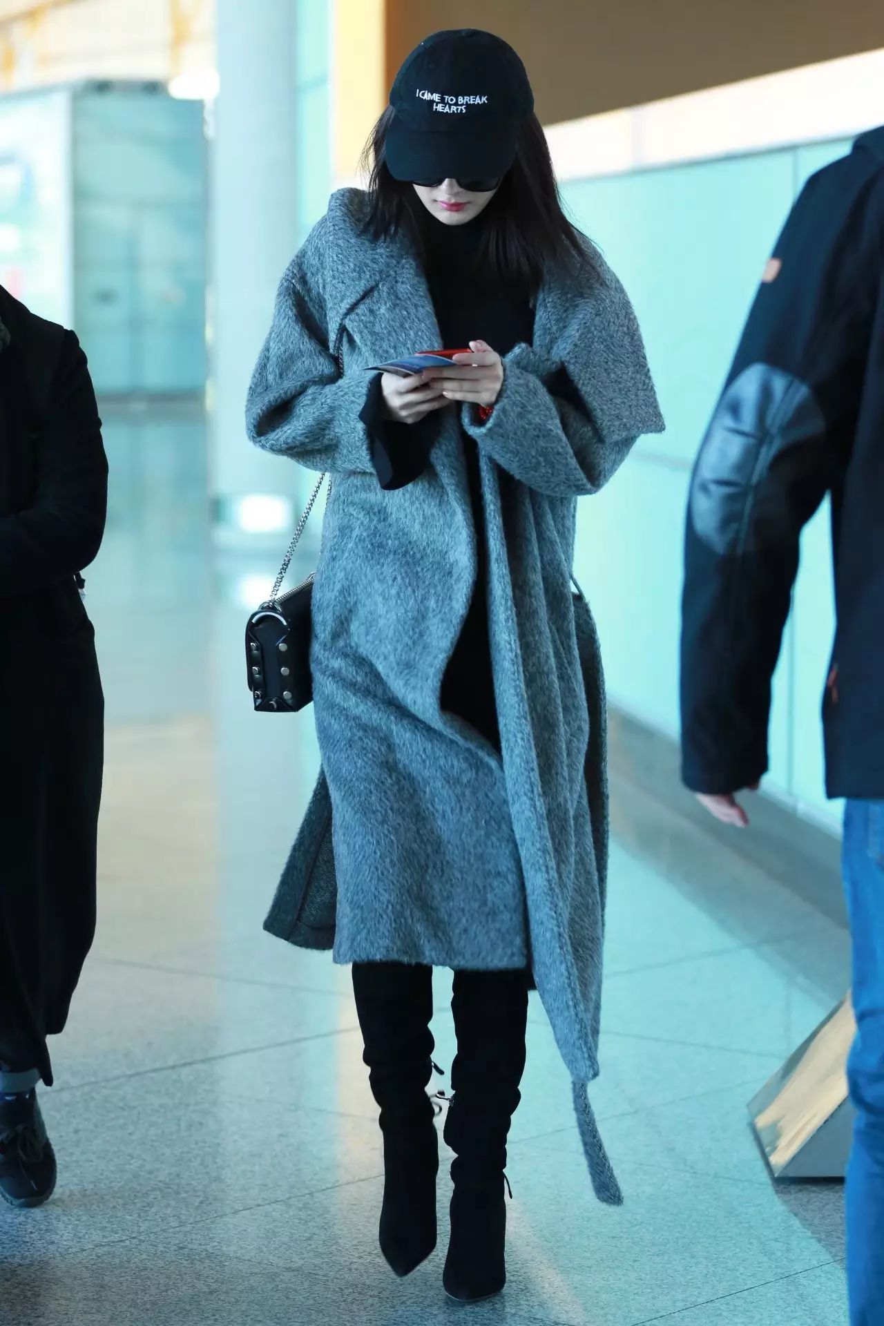 杨幂秋冬新款靴,杨幂热巴唐嫣同款