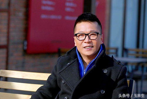 当年他仅唱了一首歌，就让亿万观众给记住，而听过的几乎都红了眼