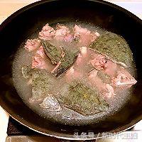 红烧甲鱼家常做法简单又好吃视频,甲鱼可以和什么菜一起红烧最好吃