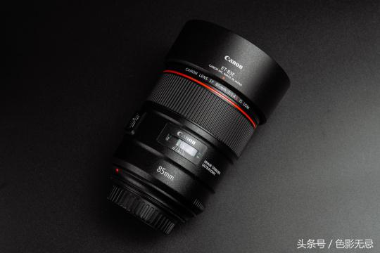 佳能85mmf1.4实图及报价,佳能85mmf1.8人像测评