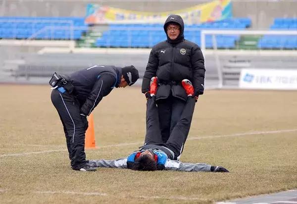 影响大连足球的国际友人系列,百米飞人队医