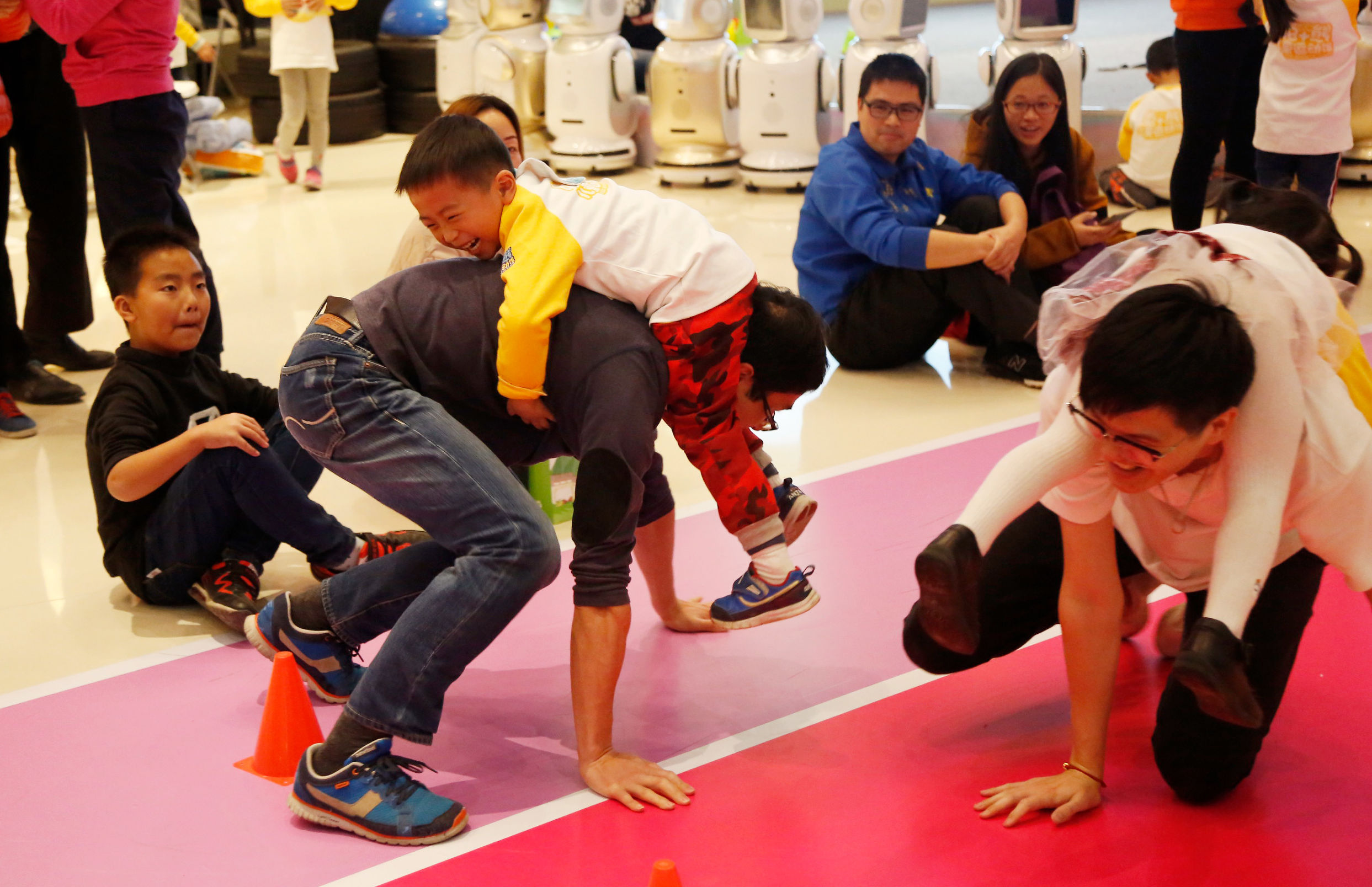 亲子运动会小朋友的感受,亲子运动会家长对孩子的鼓励