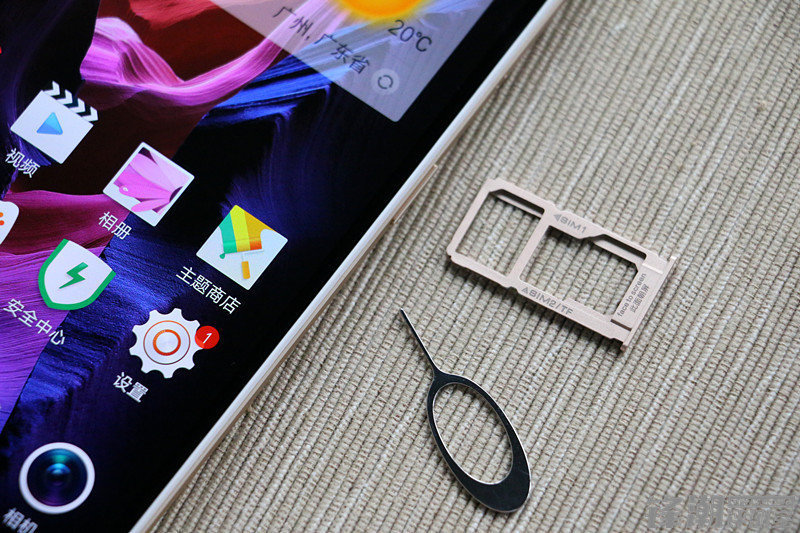 优雅与暴力的完美结合体,oppor7和oppor7plus对比