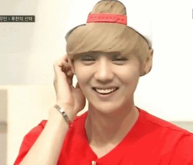 鹿晗20岁生日,鹿晗24岁生日