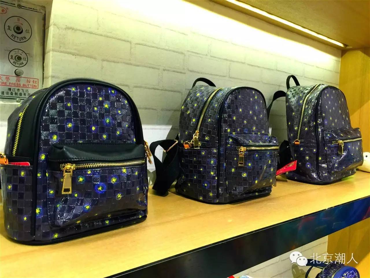 可爱的小书包、环保袋和糖果包，终于找到一个让一家人都能变潮的心水饰品店...