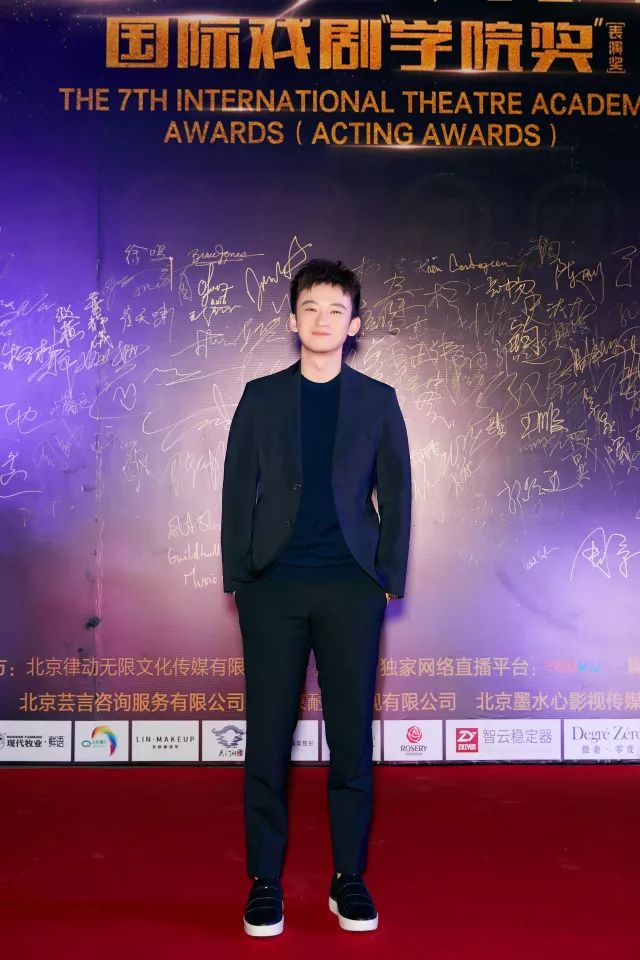 科普｜香水你知道香奈儿5号，鞋子你知道ECCO8号吗？